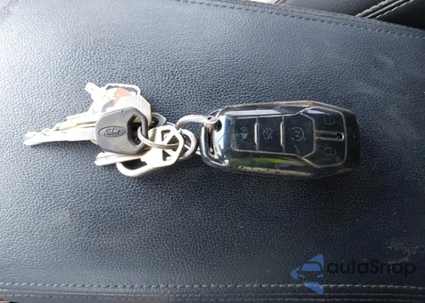 2017 Ford Explorer Limited z USA, uszkodzony, nr VIN 1FM5K7F83HGD63672